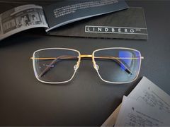 -肆兮眼镜·蔡司·徕卡战略合作店(大坪店)