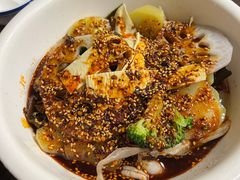 钵钵鸡-艺味深尝(云锦路店)