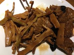 弄堂双拼-南小馆(迪士尼小镇店)