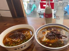 -矮子粉店1985·长沙米粉(湘春路店)