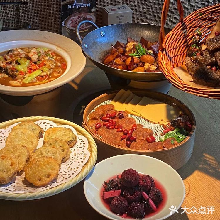 人气超高的土家菜餐厅,美食探店