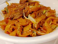 干炒牛河-稻香酒家·34年老字号·港式粤菜(汉街店)