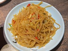 -刘正萍阿婆鱼头 湘小馆(云享城店)