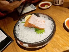 法罗三文鱼背鱼腩拼盘-大鲜生·亚洲菜融合小食堂