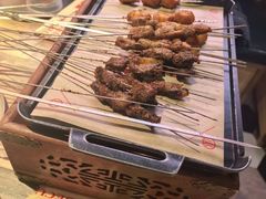 -叁宝烤肉• 西安烧烤(高科新花园店)