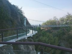-玻璃桥景区石牛寨