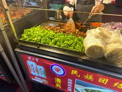 -正宁路小吃夜市