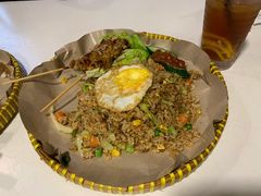 -Win's Indonesian Restaurant