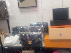 -小鱼中古奢侈品回收