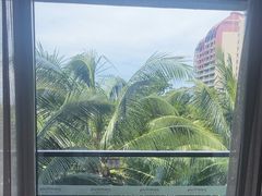 -三亚湾海居铂尔曼度假酒店