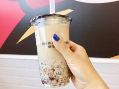 -沪上阿姨·精选茶饮(惠山万达店)