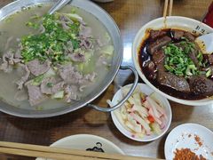 -杨三娘跷脚牛肉(羊子山西路店)
