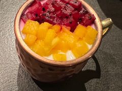 -铭牛烧肉·和牛海鲜自助(高新月牙湖店)