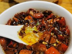 现炸辣椒油-北京老门框爆肚四季涮肉(淮海东路外滩店)