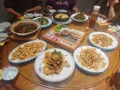 -快乐老家三鲜饺子东北菜(南六中路店)