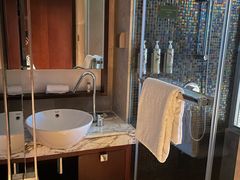 -上海龙之梦万丽酒店