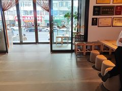 -连鹭海鲜·海肠捞饭·海胆饭(星海店)