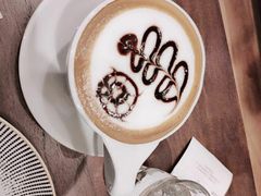-ZING COFFEE 镜咖啡