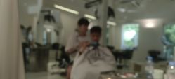 -SALON DE VANHADA