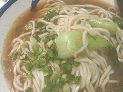 -傻根大肉面(三美店)