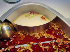 -味之绝美蛙鱼头火锅(松江万达店)