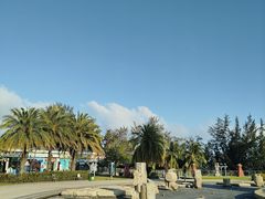-亚龙湾中心广场