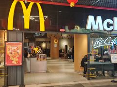 -麦当劳(中山公园龙之梦店)