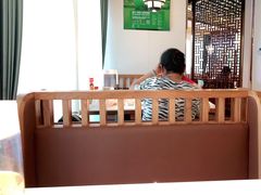 大堂-新辣宴·湖南家常菜·商务聚餐(中粮创芯店)