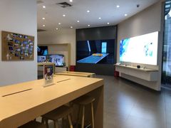 -华为授权体验店(中山公园来福士)