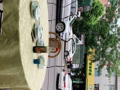 -标记美食新鲜猪杂(兴南大道店)