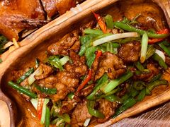 -老滇山寨•云南特色菜•地方菜•民族风情歌舞表演(金碧店)