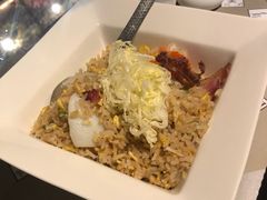 腊味海鲜炒饭-穹六人间 people 6(岳阳路店)