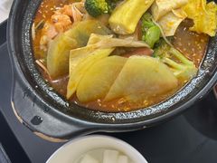 -锅神麻辣烫