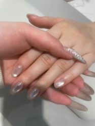 -手牵手美甲