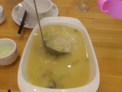 -乌镇那一年小院主题餐厅(甘泉西路店)