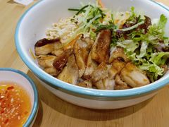 烤鸡扒配捞檬粉-越小品·越南餐厅(万科里店)