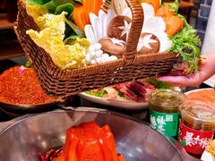 -辣莊重庆老火锅(威海高铁站韩乐坊店)
