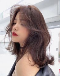 -妃格美发沙龙·烫发·染发