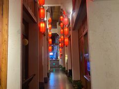 -挂旗柴锅鸡(蚌山区嘉年华店)