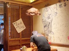 -泥糊破店小酒馆·团建聚餐(南京西路店)