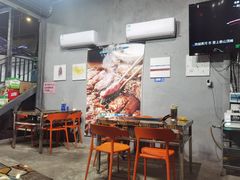 大堂-炭火云南烤肉(西大万达店)