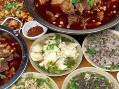 -大众跷脚牛肉馆·非遗传承单位(峨眉山店)