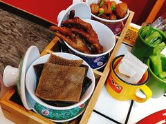-喜盅盅重庆火锅(西安路罗斯福店)