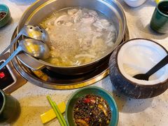 竹笙椰子鸡-润园四季椰子鸡火锅(海上世界店)