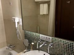 -深圳东方银座酒店