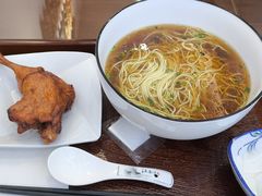 -百年老字号·观振兴蟹黄面·三虾面·苏式面(观前街富仁坊巷店)