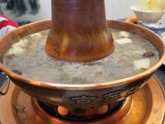 传统清汤大铜锅-清真·京华源铜锅涮肉(丰庆店)