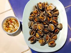 餐饮设施-周日夜市