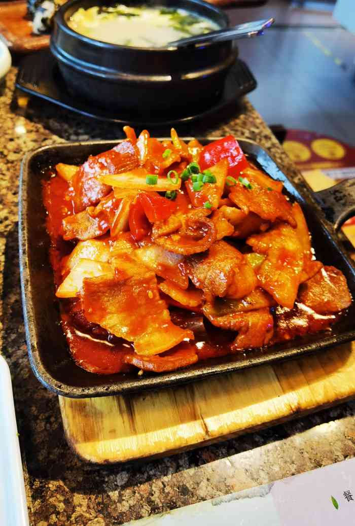 明月三千里烤肉·深夜烤吧(枣园店)-"今天实在是太热了,导致体能消耗