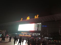 -上海站南广场-停车场